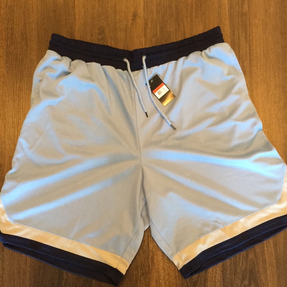 Men’s basketball shorts